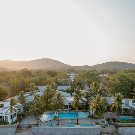Minitel By The Sea - Pranburi Hotel Sam Roi Yot Exterior photo